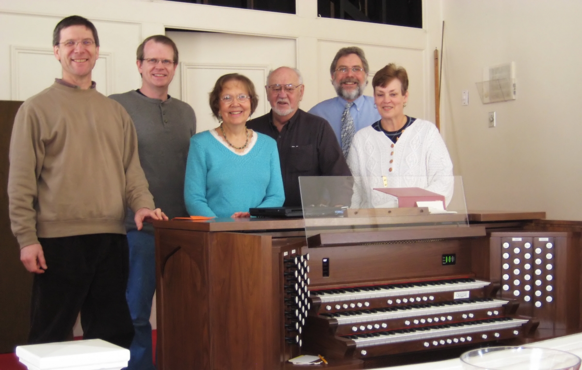 Deep River Congregational Church, Deep River, CT - THREE MANUAL Three manual Quantum series Q-300 draw knob console with 38 stops and full MIDI implementation with Vista and EAC Audio